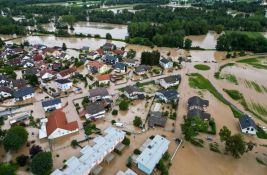 VIDEO: Katastrofalne poplave u Sloveniji, za danas najavljene nove oluje