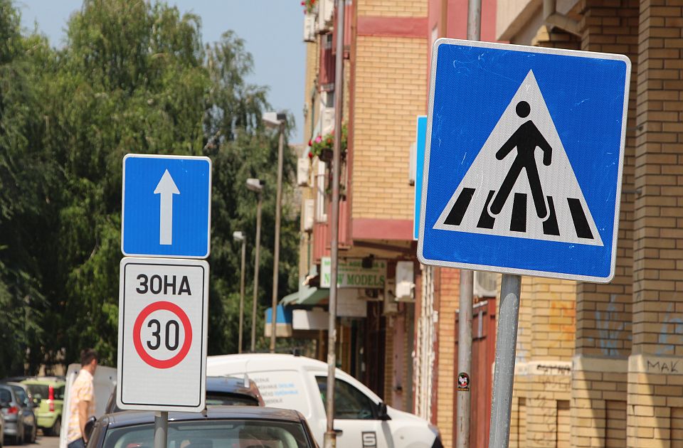 Izmena saobraćaja tokom Exita: Ne može se kolima kroz deo Petrovaradina, uvodi se zona 30