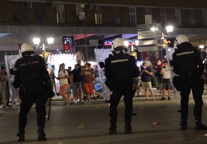 Krivična prijava protiv policajca koji je pretukao autističnog mladića tokom protesta u Novom Sadu