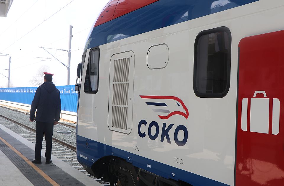 Voz "Soko" ponovo mora da uspori: Nova krađa na pruzi Novi Sad - Beograd