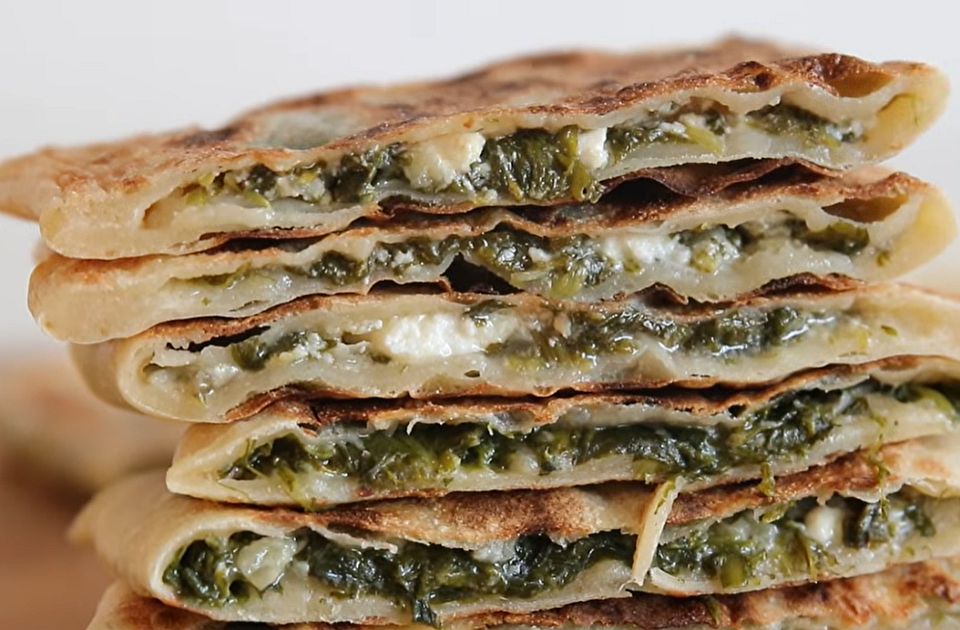 VIDEO Za doručak ili lagani ručak: Gözleme - turska pita punjena sirom i spanaćem