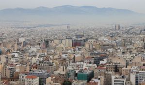 Popuštanje mera u Grčkoj, zabrana kretanja za vikend dva časa kraća