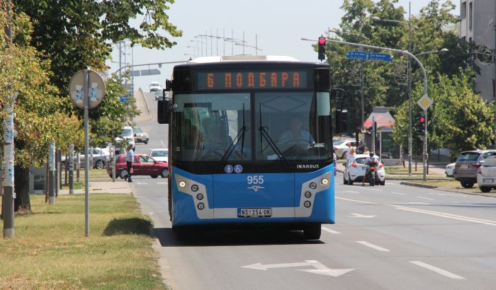 Autobusi 6 i 12 menjaju trase