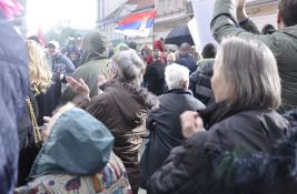 Penzionerski život u Srbiji: Od vlasti mrvice