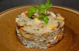 Recept dana: Piletina u pavlaci sa šampinjonima