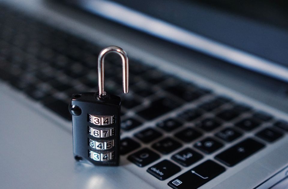 Proruska grupa preuzela odgovornost za sajber napad na internet stranicu EP
