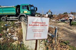FOTO Počelo uklanjanje divlje deponije u Futogu: Košta više od 31 milion