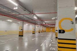 Grad ponovo prodaje parking mesta u zgradi sa solidarnim stanovima: Cene smanjene