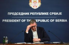 Švajcarski dnevnik: Vučić spremniji da prihvati štetu za Srbiju nego da naljuti Rusiju