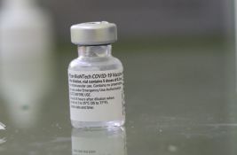 Više od 200 Novosađana prvog dana primilo treći dozu vakcine