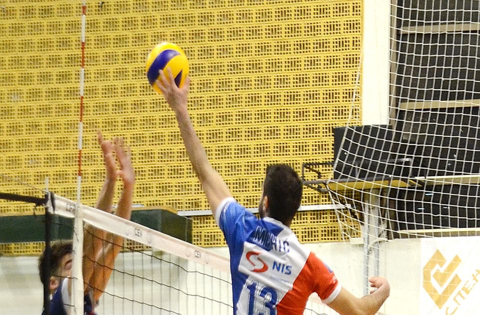 Odbojkaši Vojvodine dočekuju Radnički na Spensu