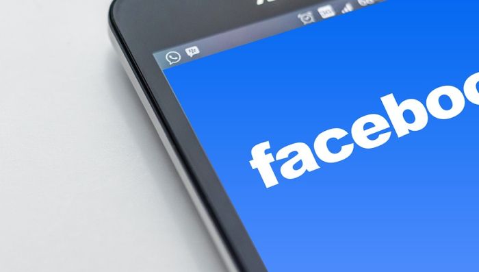 Facebook i Google bi pre ukinuli vesti nego da dele zaradu od medijskih objava