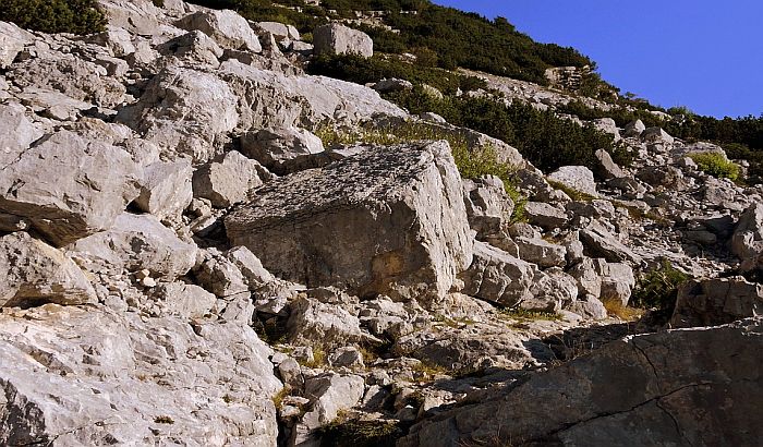 Trećina Srbije leži na klizištima, tačan popis ne postoji