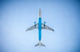 FOTO: Avion na letu za Sidnej upao u jake turbulencije, sedmoro povređenih