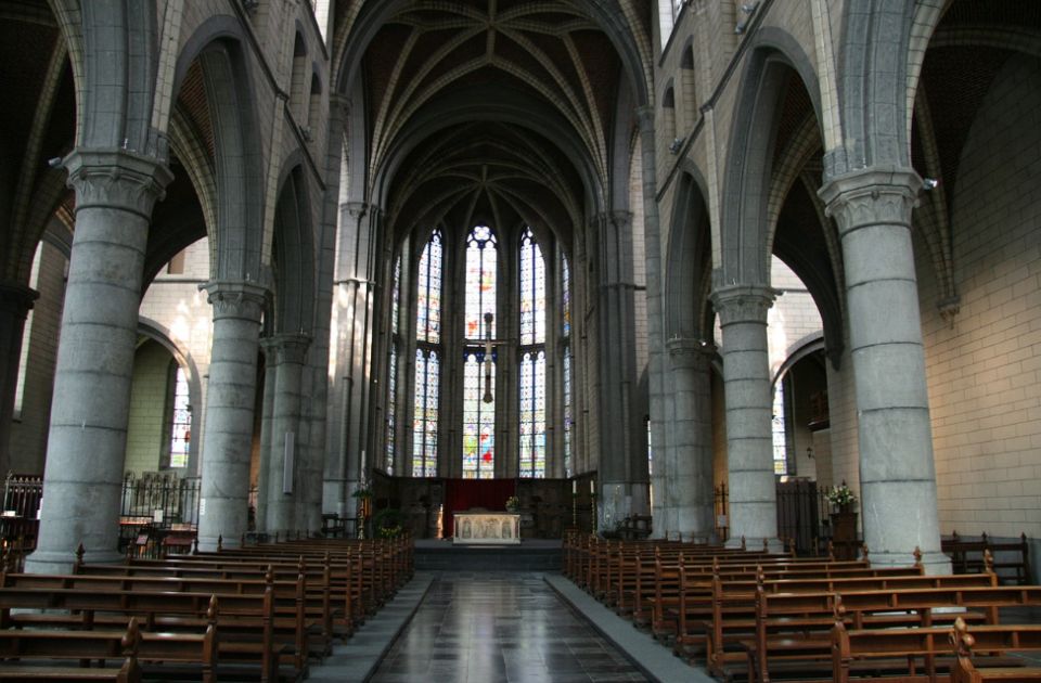 VIDEO: Belgija svoje crkve pretvara u hotele, kafiće, pivare, noćne klubove, biblioteke... VIDEO: Belgija svoje crkve pretvara u hotele, kafiće, pivare, noćne klubove, biblioteke...