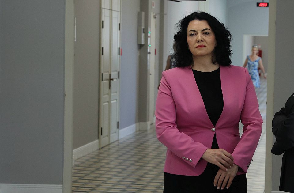 Počelo suđenje bivšoj gradonačelnici Niša: Pripremno ročište trajalo samo 15 minuta