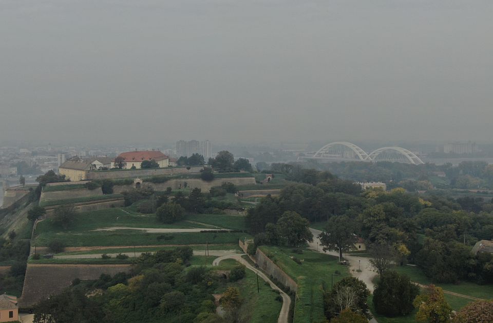 Sutra u Novom Sadu suvo, tmurno i još hladnije, u petak susnežica