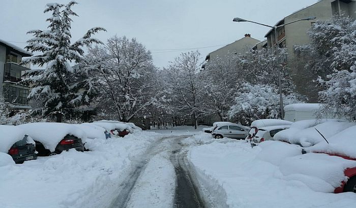 Vanredno u sedam opština, evakuisano 10 osoba