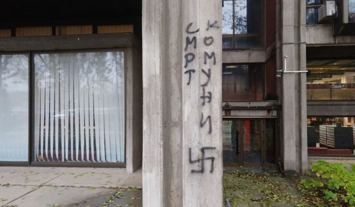 "Fašistički grafit na Filozofskom drski pokušaj da se nametne tema strana Univerzitetu i svima nama u Vojvodini"