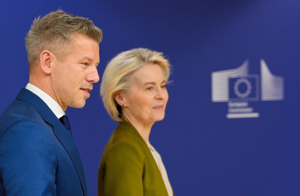 Mađar očekuje 10 milijardi evra iz EU, dok se iz Mađarske iznose milijarde i istražuje korupcija