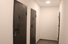 Mesec dana pritvora mladiću koji je sekirom usmrtio muškarca, pa njegovo telo zapalio u Hrtkovcima