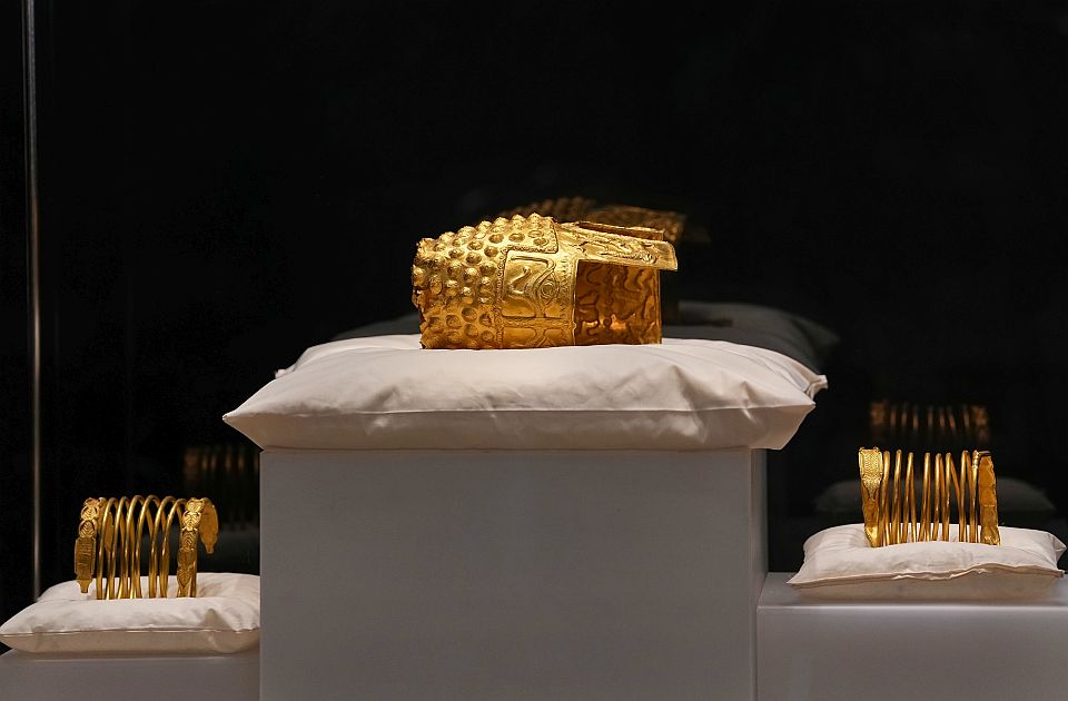 VIDEO: Rumuniji vraćen zlatni šlem star 2.500 godina koji je ukraden iz muzeja u Holandiji