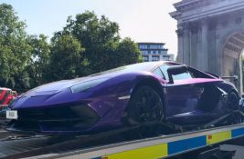 VIDEO: Bahatim vozačima u Londonu zaplenjeni luksuzni automobili