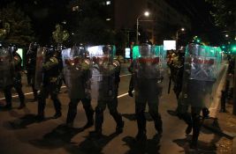 ANEM: Policijsko oslepljivanje novinara Vuka Cvijića