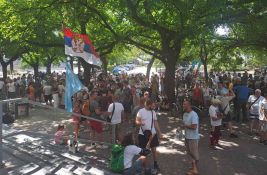 VIDEO Skup podrške ispred suda: Treba da budu saslušani uhapšeni nakon protesta u četvrtak