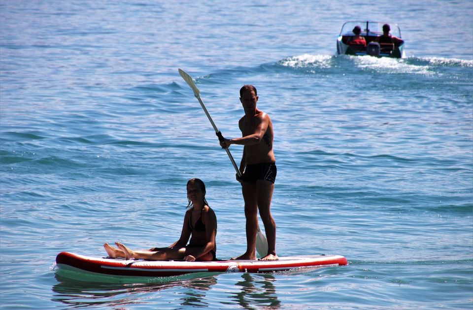 U Hrvatskoj spaseni žena i dete iz Srbije koji su na SUP dasci bili u moru usred bure