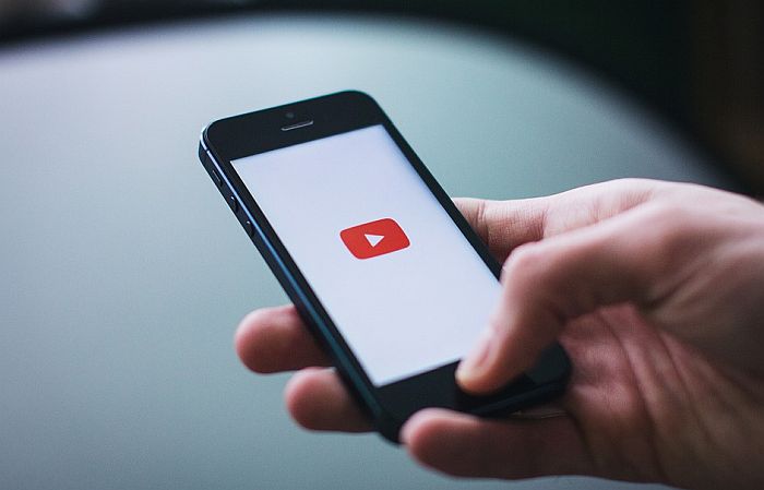 Youtube će uklanjati snimke koji povezju 5G tehnologiju i virus korona