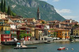 Italijansko selo kažnjava golišave turiste sa 200 evra