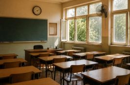 U učionicama u Britaniji više od 40 stepeni Celzijusa: Učenici i nastavnici dobili toplotni udar 