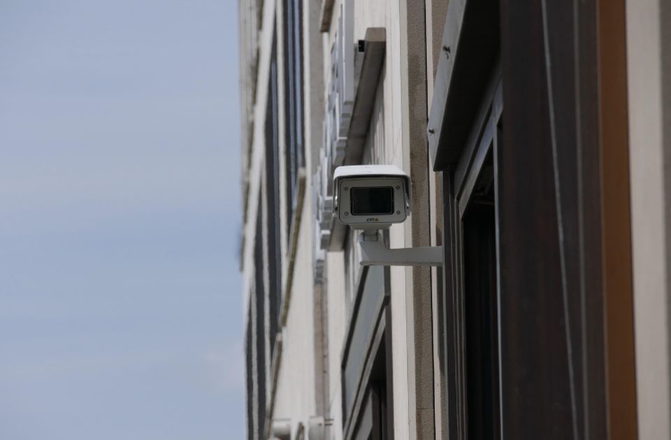 Požarevačka gimnazija nabavila opremu za video nadzor koja prepoznaje lica i snima zvuk