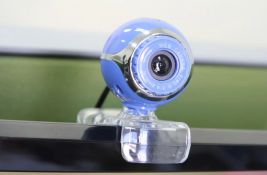 Da li vas neko zaista može špijunirati kroz veb kameru?