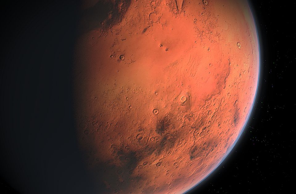 Na Marsu otkrivene značajne količine vode?