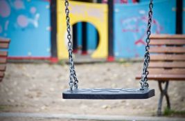 Novosađanka od vlasti tražila da ukloni dečije igralište jer joj smeta - evo šta su joj odgovorili