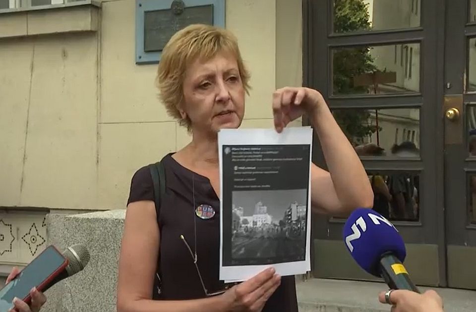 Profesorka Biljana Stojković saslušana u tužilaštvu zbog tvita Profesorka Biljana Stojković saslušana u tužilaštvu zbog tvita