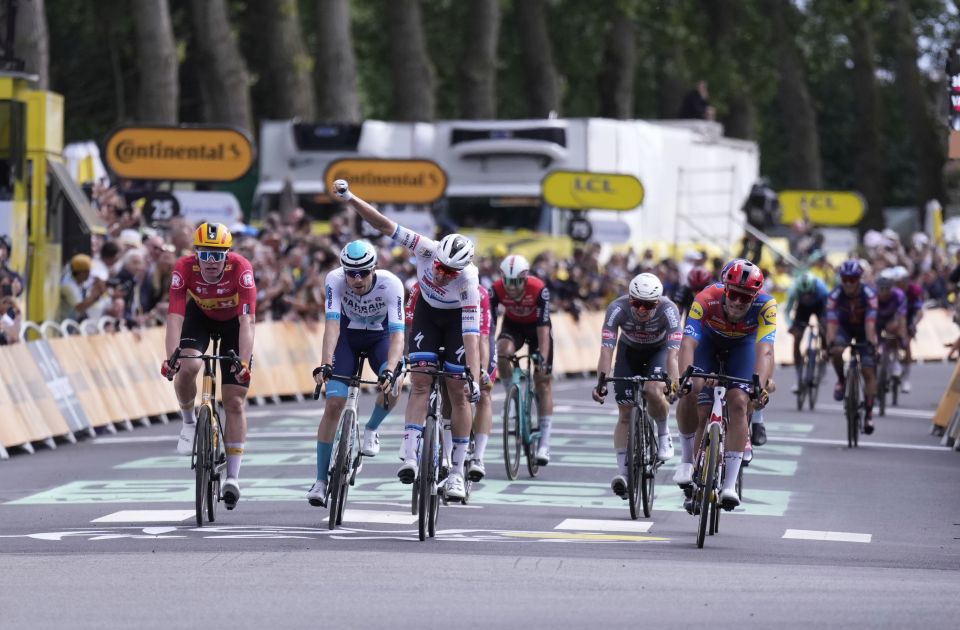 Belgijanac Tim Merlir pobednik treće etape Tur d'Fransa Belgijanac Tim Merlir pobednik treće etape Tur d'Fransa