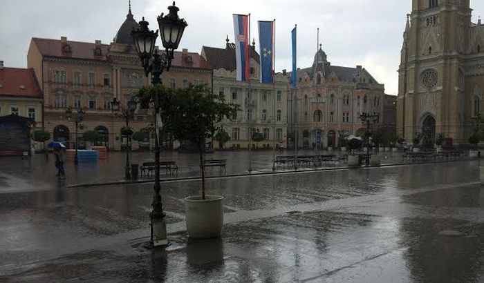 U subotu pljuskovi i grmljavina, moguće nepogode