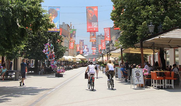 Više stranih turista u Srbiji, ali troše manje