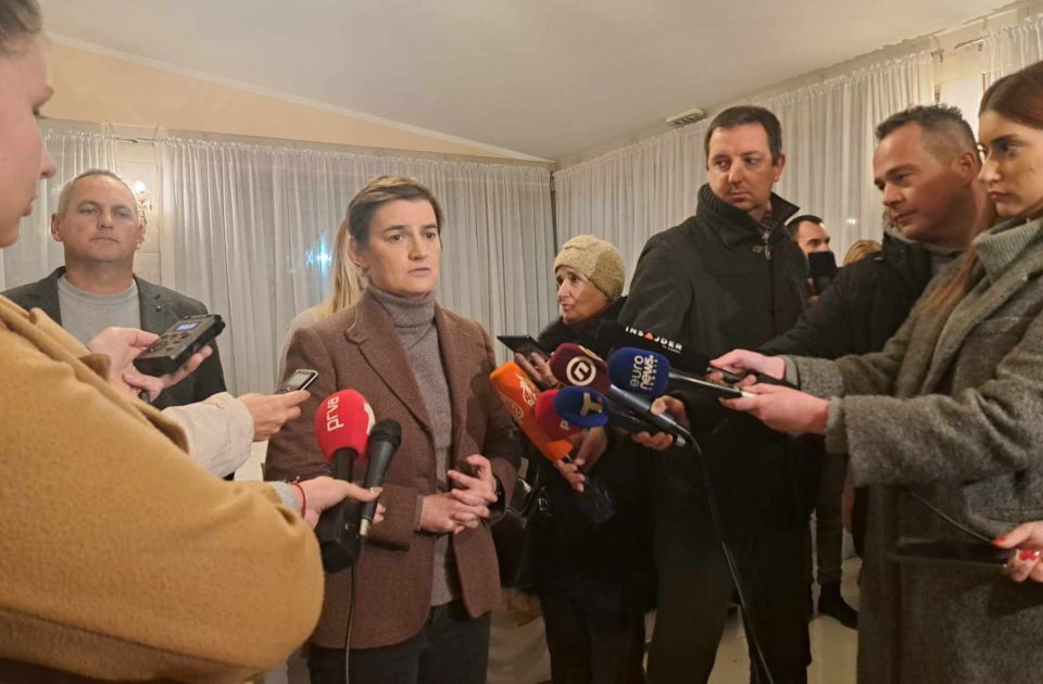 Brnabić demantuje paore o tome da je 021.rs nepoželjan u Kisaču: 