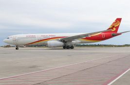 Avion iz Pekinga prvi na novoj redovnoj liniji sleteo u Beograd 