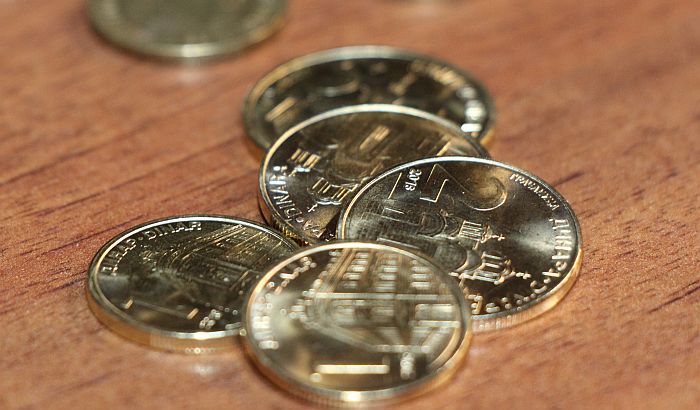 Zbog precenjene valute izostaju investicije u Srbiji