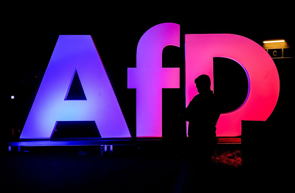 AfD označena kao ekstremna desničarska stranka od strane nemačke obaveštajne službe AfD označena kao ekstremna desničarska stranka od strane nemačke obaveštajne službe