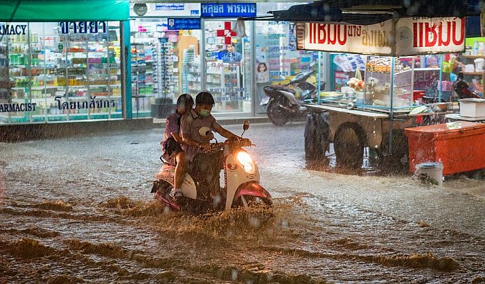 Poplave u Šri Lanki: 103 nastradalo, 230.000 iseljeno iz domova
