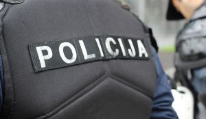 Opljačkana banka u Beogradu, potraga za napadačem