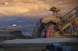 Rat za retke minerale