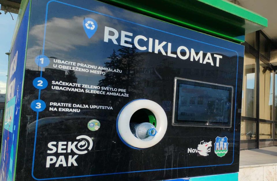 Reciklomati u Novom Sadu ne rade: Iz gradske uprave kažu da se rešavaju problemi