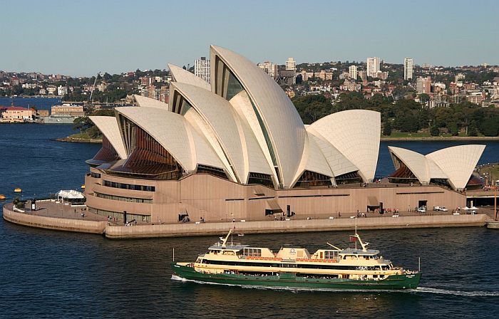 Opera u Sidneju dezinfikovana zbog Toma Henksa i njegove supruge